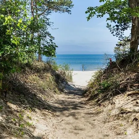 Beachfront Holiday Apartment, Sauna, Swimming Pool *