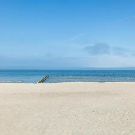 Beachfront Apartment, Sauna, Swimming Pool Pobierowo