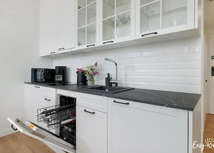 Beachfront Holiday Apartment, Sauna, Swimming Pool Appartement Pobierowo